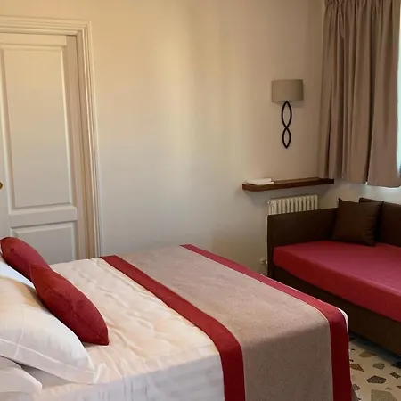 Dimora Del Leone 4* جنوى