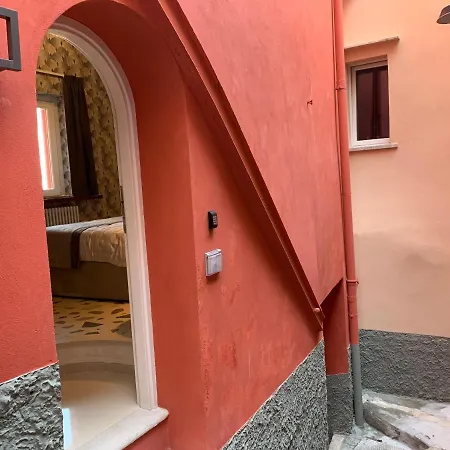 Dimora Del Leone 4* جنوى