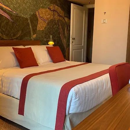 Dimora Del Leone Alojamento de Acomodação e Pequeno-almoço Gaeta