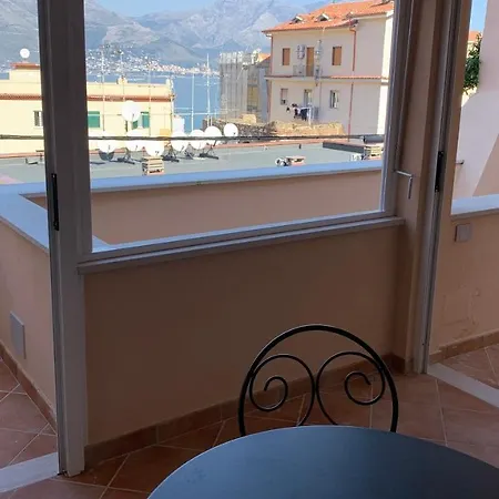 Dimora Del Leone Bed & Breakfast Gaeta