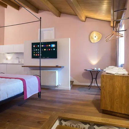 Dimora Del Leone Couette-café