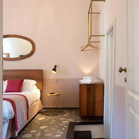 Dimora Del Leone Bed & Breakfast *