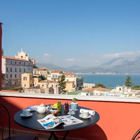 Dimora Del Leone * Гаэта